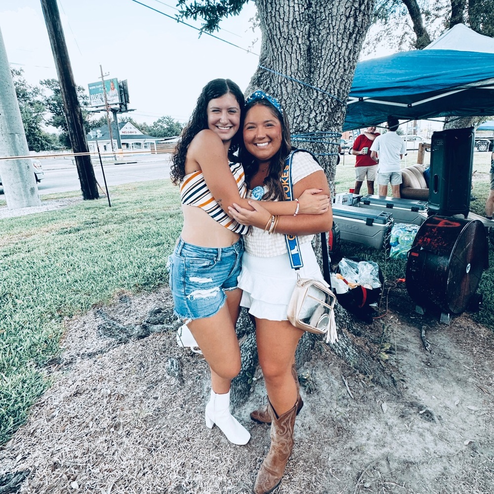 Meet your Posher, Gabby